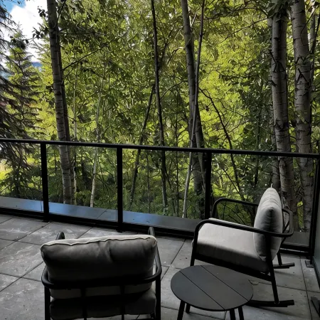 Riverstone Peak & Pines