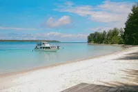Andau Dive Resort Raja Ampat - 2-Star