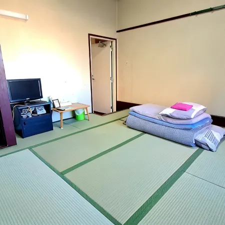 Nishiki Guest House