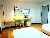 Home Number 3 Hotels in der Nähe von Chan-Palast