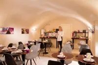 Best Western Anjou Lafayette Opera - Parkering