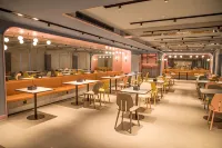 Meet·騎士飯店（長春動植物公園桂林路店） - 浪漫/情侶