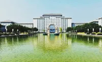 蒙自四葉草飯店（南湖公園新天地步行街店）