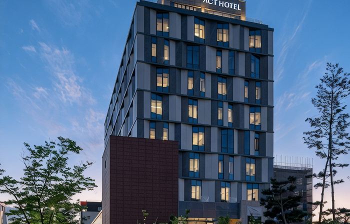HOTEL ACT