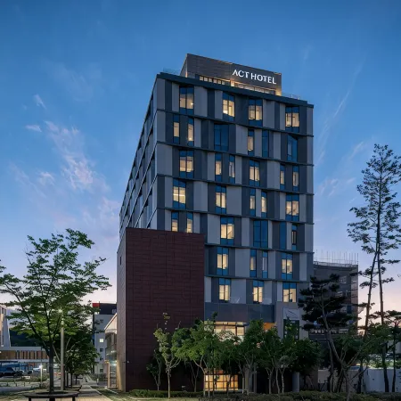 HOTEL ACT