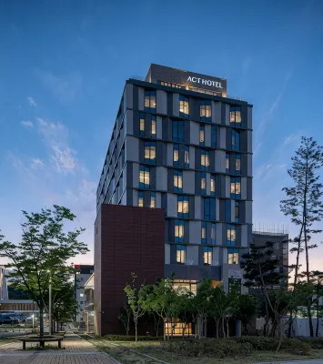 HOTEL ACT