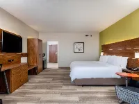 Holiday Inn Express & Suites SANTA ANA - ORANGE COUNTY by IHG Hotels in Santa Ana