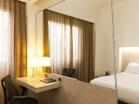 Hilton Garden Inn Rome Claridge Hotels near Parioli