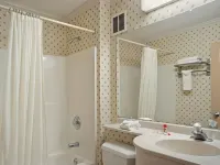 Spark by Hilton Maumee Toledo Hotels in Maumee