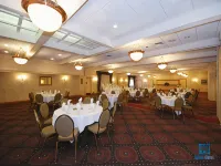 Best Western Plus Milwaukee Airport Hotel  Conference Center