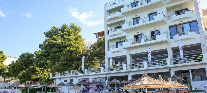 Hotel Jaroal Hotels in Saranda