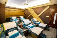 Huarong Mingwei International Hotel