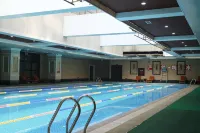 Deyang Kaibin Garden Hotel (High-speed Railway Station) - Pools