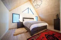 3 BR l Lakefront Cabin l Skiing I Snowmobiling - Boutique