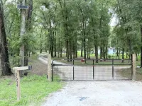 Romantic Barn Retreat • 7 Private Acres •  Fire Pit