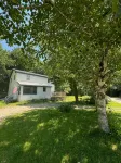 3-bedroom house in pleasant Ellsworth with AC, WiFi. Enjoy a cozy stay