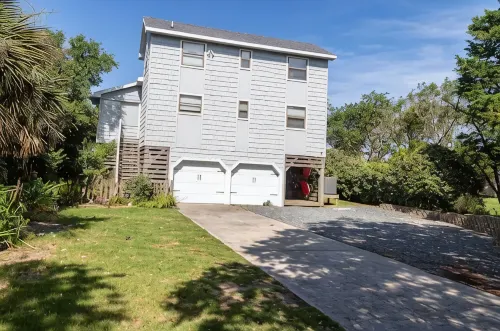 DuckUtopia-Pool/HotTub/Private Dock/0.3mi to Beach