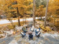 Hideout 3Br Retreat•Big Deck,Game Rm, Firepit,Fireplace•6Bikes•Kayaks•Golf•Pools - Gym