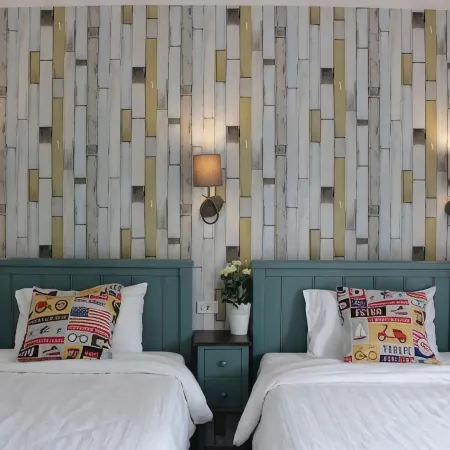 Moeimanee Resort