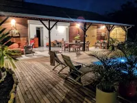 Villa Bois Zen: charming tropical accommodation (500 m from the beach)