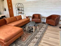 Modern Cabin for 8,w/Hot Tub+mtn view+1m from downtown Clayton, Outdoor Space