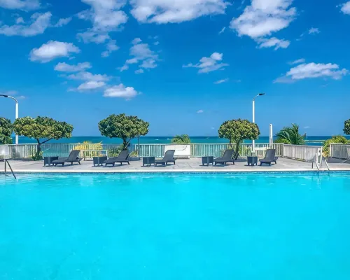 Beachfront 4 Bedroom Luxury Villa with Pool, Chef, Butler Hotels in Saint Ann’s Bay
