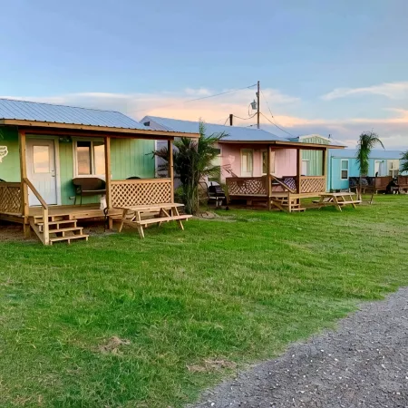 PRIVATE PIER, "TROPHY TROUT" COTTAGE ON COPANO BAY