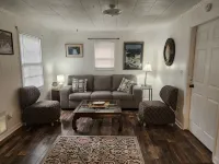The Grove- Blue House - 3-Star