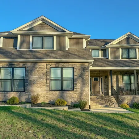 5-Bedroom Vacation Home with Private Slip, Just 10 Minutes from the Marina