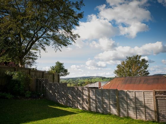 Contemporary cottage in lovely Devon village.