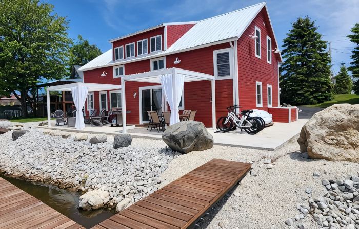 4Br River Retreat: Beach, Boat, Sunsets, Wildlife, Spacious & Serene Escape