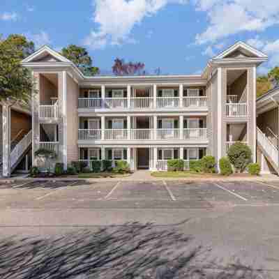 Newly Renovated 3bd/2ba condo located on True Blue Golf Club Hotel Exterior