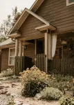 Spacious, Custom Home, Large Fenced Yard. Fast Fiber Internet! STR-1-2024-057 - 2-Star