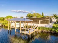 Paradise Waterfront Resort Pool, Spa, Dock, Kayaks, Pets, Ext. Stay&May Discount