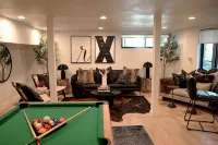 Modern Chalet w/Lakeview + Hot Tub -@TrinityHomeLA 4300+sq ft