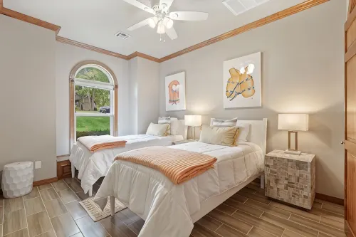 #MonkeyIslandHideaway - Stylish lake front home on Grand Lake, OK with Hot Tub! - Pools