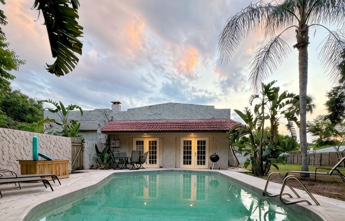 Casa Antigua: Historic Villa with POOL & FIRE-PIT