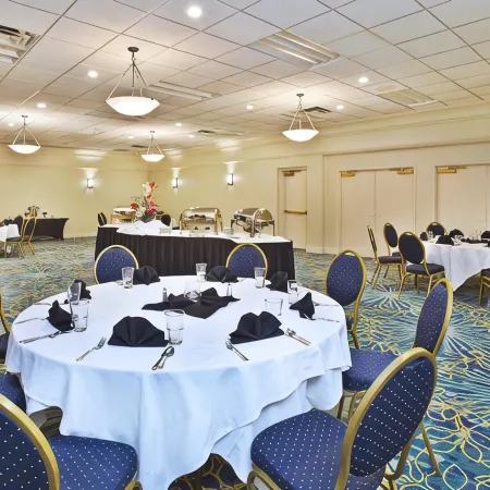 Spark by Hilton Akron Fairlawn