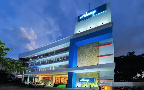 Idoop Hotel by Prasanthi