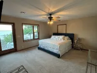 Amazing View - Wolf Point Lake House & Cabin w Pvt Dock & Tram - 5th Night Free - ブティック