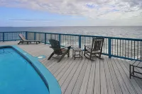 Regatta’s Island Time Getaway - Pools