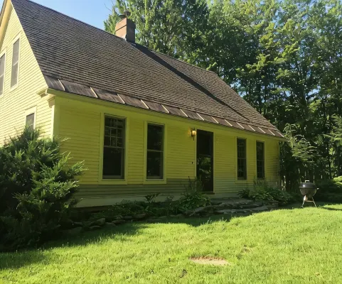 Charming 3-bedroom house in marvelous Moretown