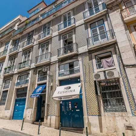 Chiado 44 Отели рядом с достопримечательностью «Смотровая площадка Санта-Катарина»