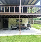 Lake ConRoy Estates_Unit B with Pool Access - Homestays