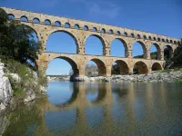 Villa with Pool in Provence -Villa Romantique Sleeps up to 12+4 in Optional Gite Hotels in Beaucaire