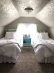Escape to this newly renovated country cottage - 3-Star