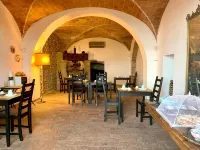 Casa Cerboneschi B&B in a Medieval Village with Panoramic Tuscan Hills - 3-Star