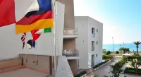 Astro Suite Hotel - 4-Star