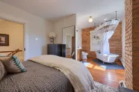 The Tannery  Swanky, eclectic and fun. - Homestays