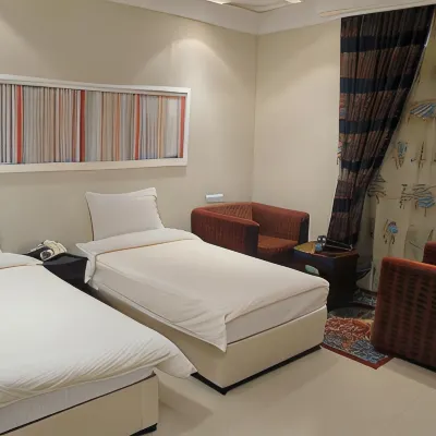 مارينا رويال للأجنحة الفندقية Hotels near Al-Mahameed سوق المحاميد